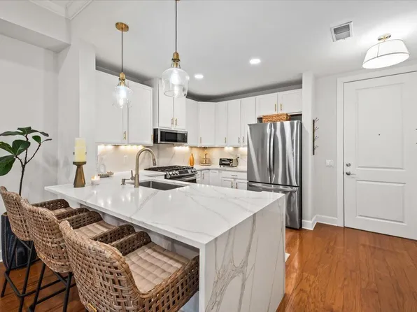 125 Pier View St Unit 407, Daniel Island, SC 29492