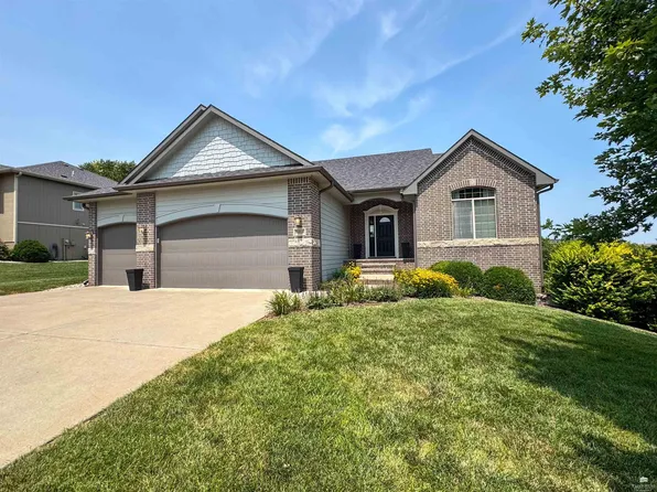 1016 Lobdell Dr, Manhattan, KS 66503