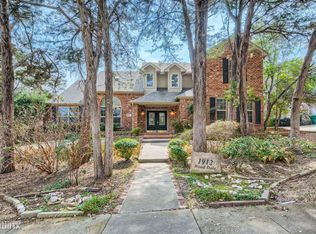 1912 Wood Dale Cir, Cedar Hill, TX 75104