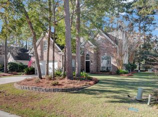 540 Pointe Of Oaks Rd, Summerville, SC 29485