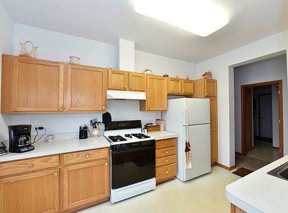 4th image of 3606 Preakness Ln