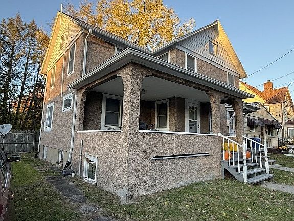3rd image of 91 Mary St
