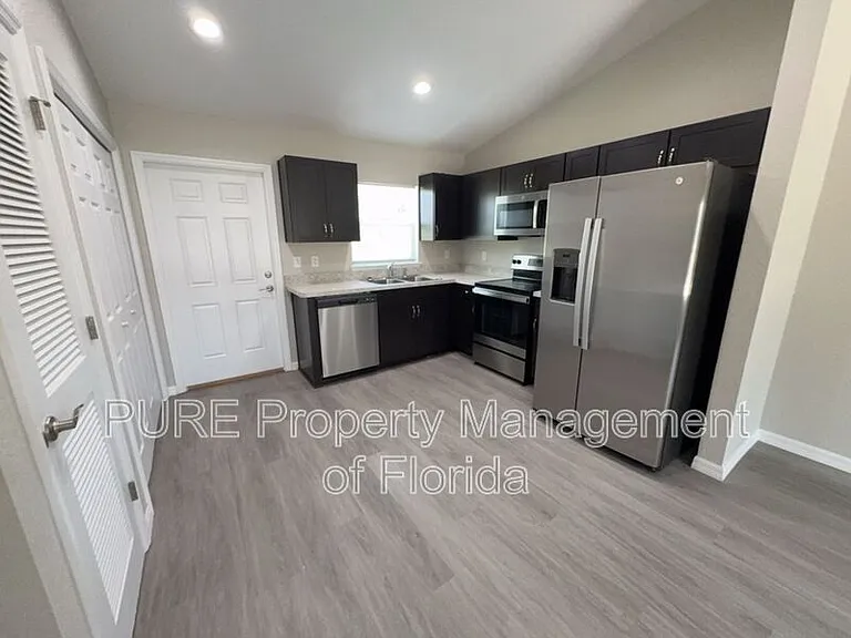 6552 SW 140th Place Rd #1 — Photo 13