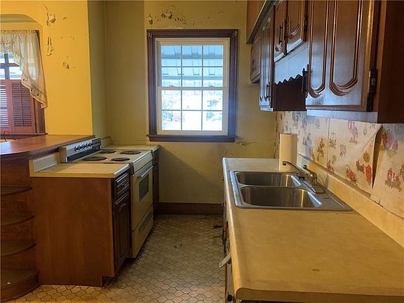 5th image of 312 Arch Ave #314