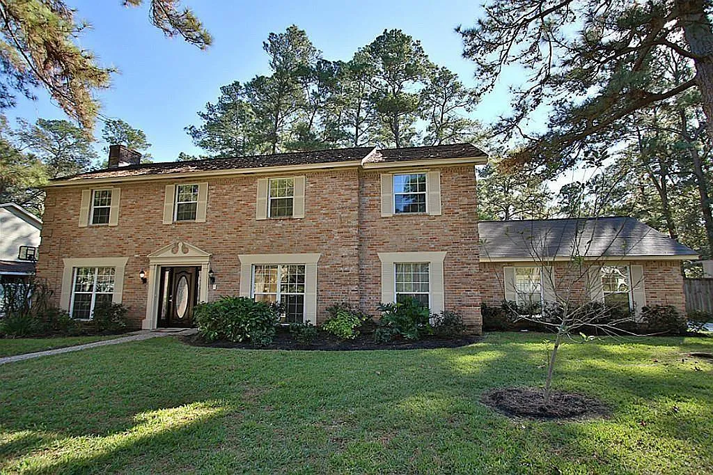 5 bed, 3.5 bath, 3500 sqft, $2,950 — Photo 1
