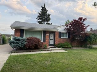 20727 Brooklawn Dr, Dearborn Heights, MI 48127