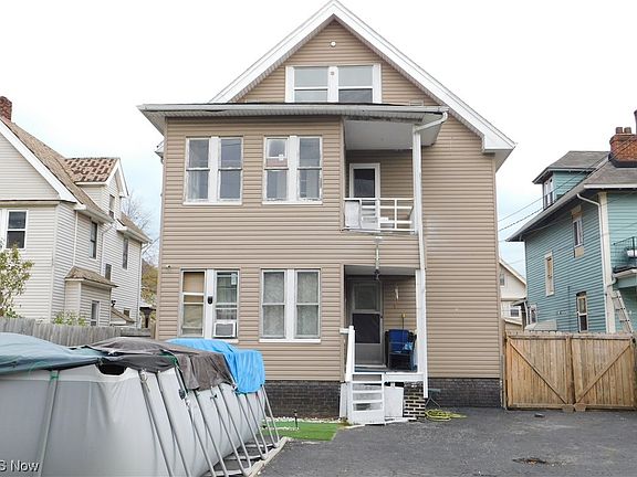 4th image of 10305-07 Joan Ave