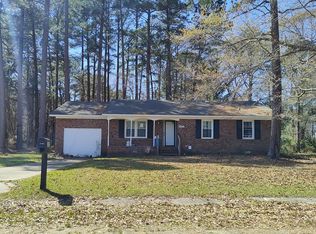 2420 Jay Cir, Greenville, NC 27858