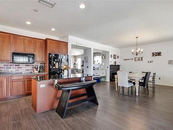 5th image of 19526 Timberbluff Dr