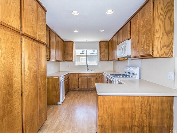3rd image of 2300 W 230th St