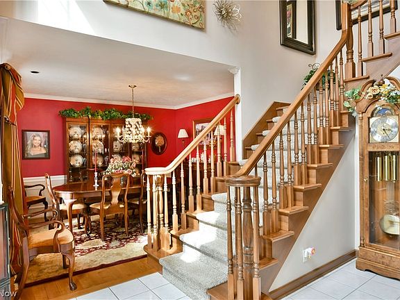5th image of 2120 Brittainy Oaks Trl NE