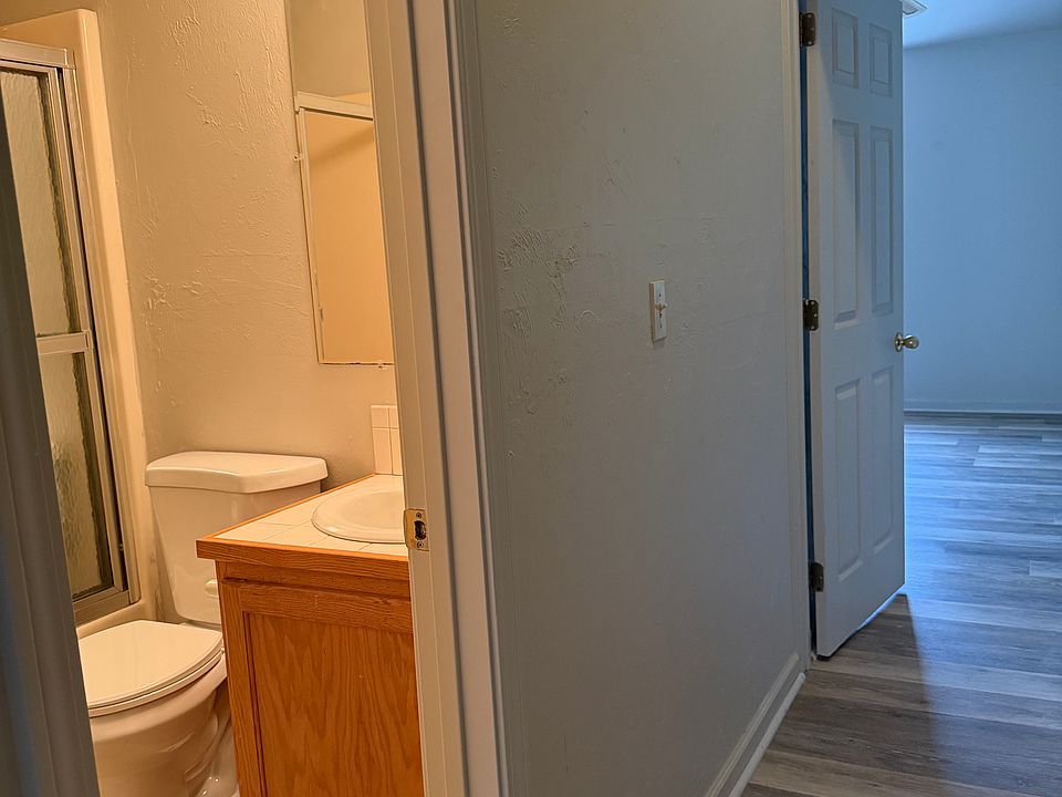 1st image of 1049 Wilburn Rd #B3