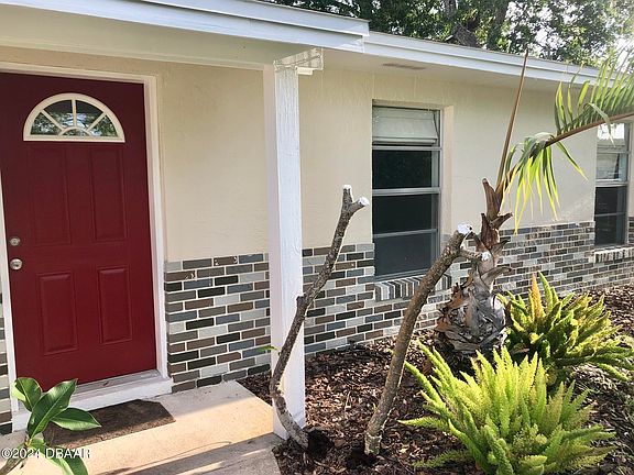 5th image of 317 Sagewood Dr