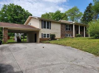 8041 Shannon Hills Rd, Corryton, TN 37721