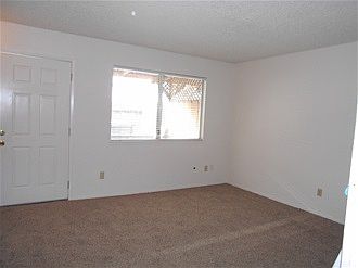 1st image of 908 Kenwood Ave APT C