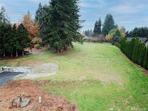 3rd image of 20 156th Ave NE