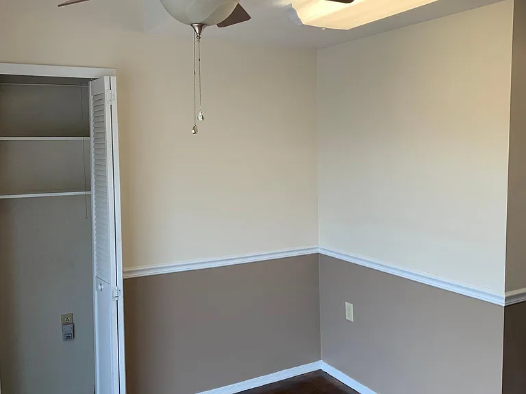 532 New Elm St — Photo 8