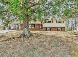 3508 Kenwick Trl, Roanoke, VA 24018