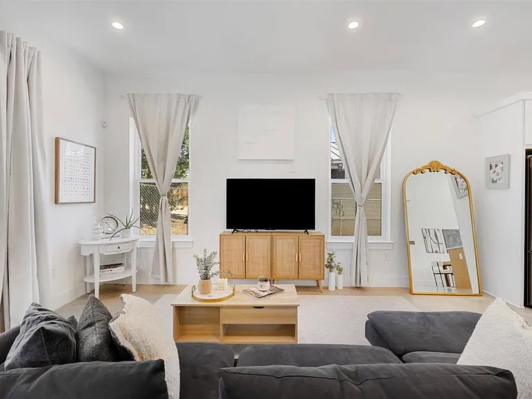 5007 Lott Ave #1 — Photo 22