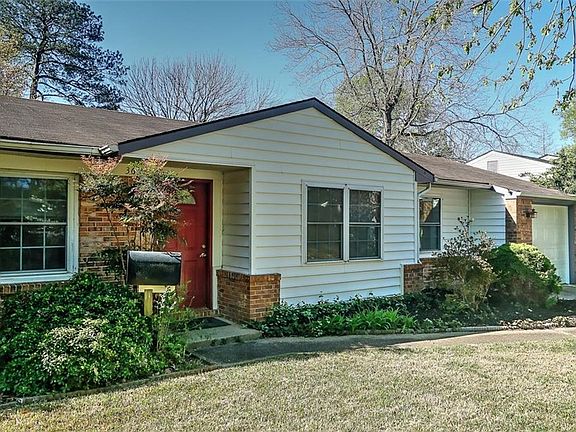 3rd image of 3633 Teakwood Dr