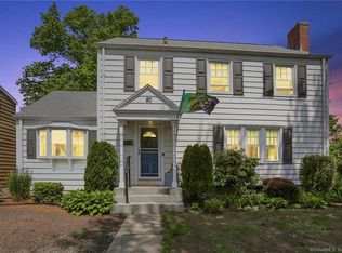 80 Robbins Dr, Wethersfield, CT 06109