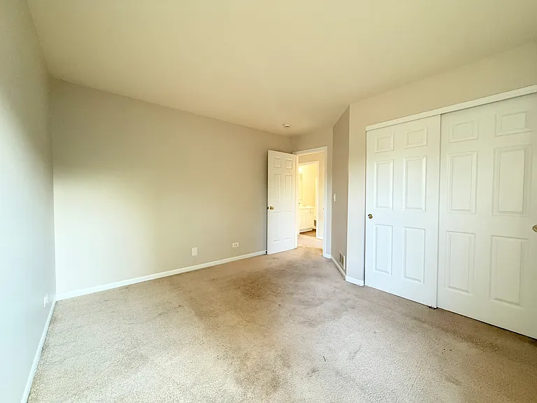 3631 Roanoke Ave — Photo 17
