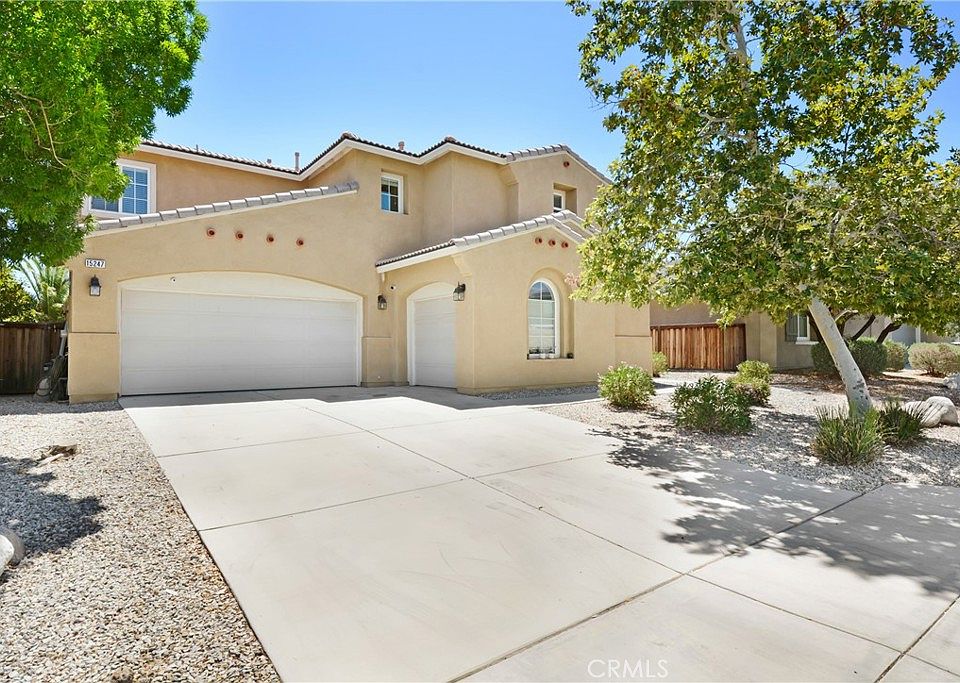 1st image of 15247 Bandera Way