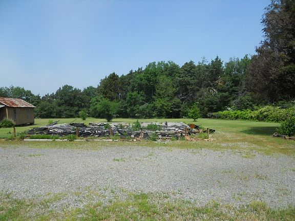 3rd image of 630 Highway 287
