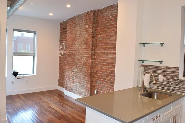 Rented by Superior Homes | media 18