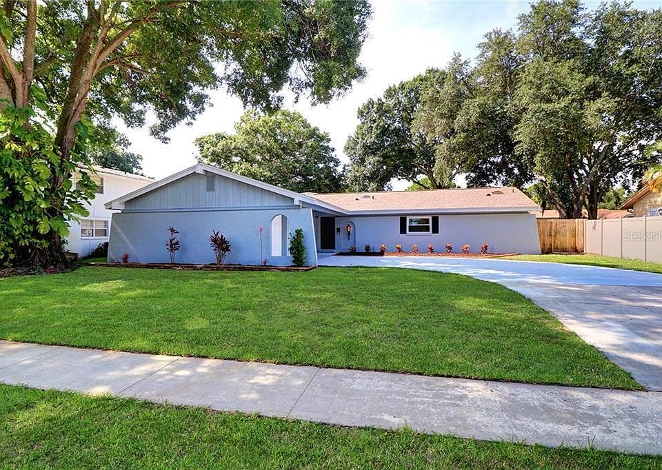 1st image of 8316 Fountain Ave