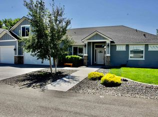 3353 S Vancouver St, Kennewick, WA 99337