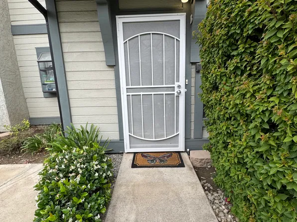 419 E Commonwealth Ave #B, Fullerton, CA 92832