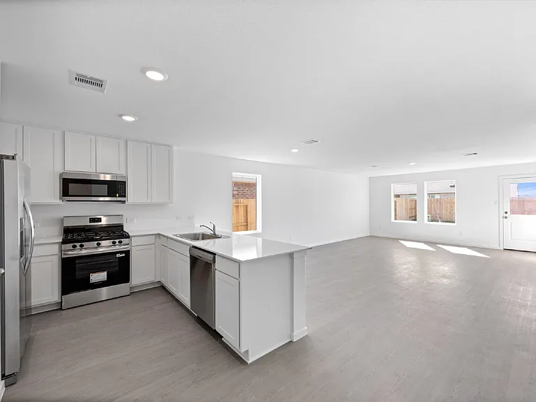 5130 Red Drum Dr — Photo 6
