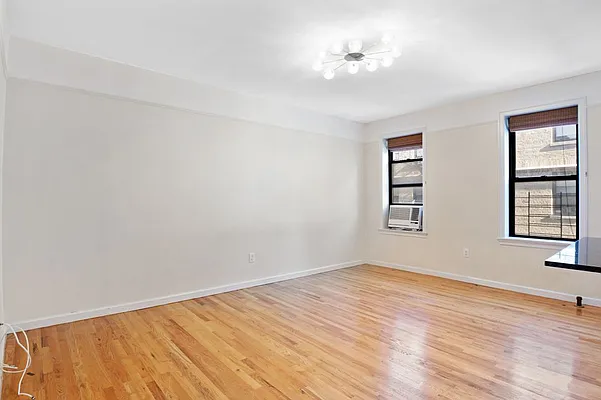 Rented by Compass | media 16