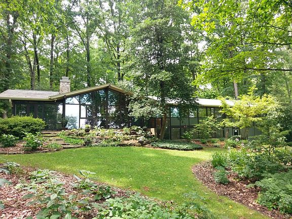 2nd image of 1416 Meeting House Ln