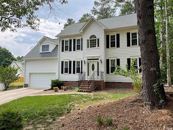 3rd image of 5306 Longwood Dr