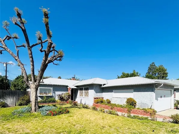 18237 Clark St, Tarzana, CA 91356