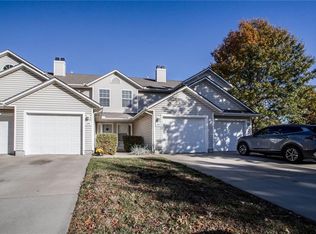 1302 SE Broadway Ct, Lees Summit, MO 64081