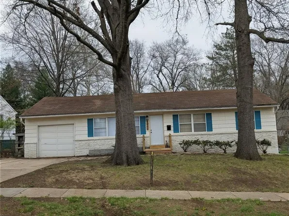 5600 W 101st Ter, Overland Park, KS 66207