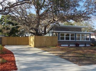 4925 10th Ave S, Gulfport, FL 33707