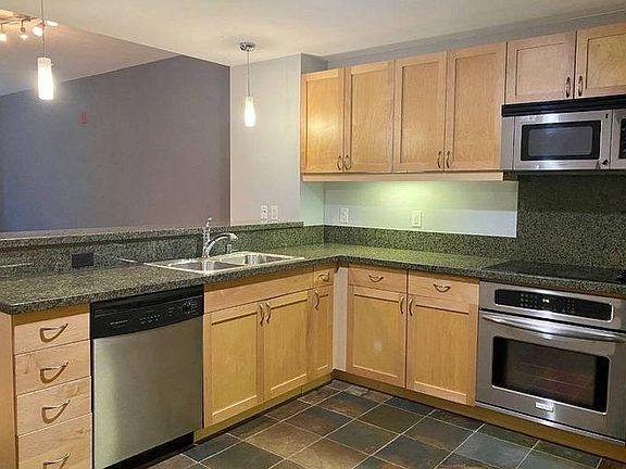 2nd image of 1150 J St Unit 402
