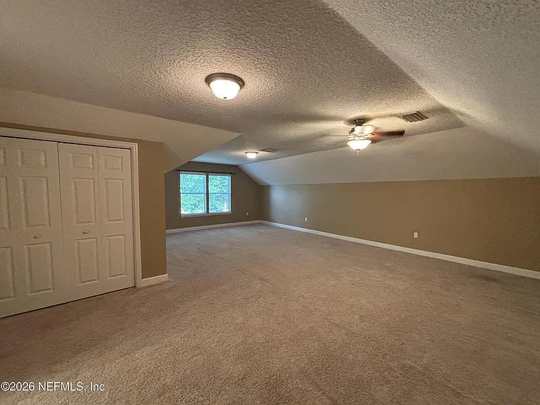 11827 Crusselle Dr — Photo 28