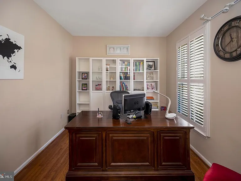 48 Savannah Ct — Photo 14