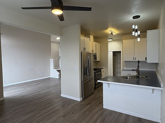 4th image of 13 Aspen Ct #13