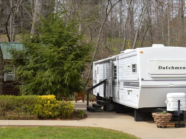 49 Choestoe Valley Cir, Blairsville, GA 30512