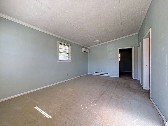 2nd image of 315 Snider St