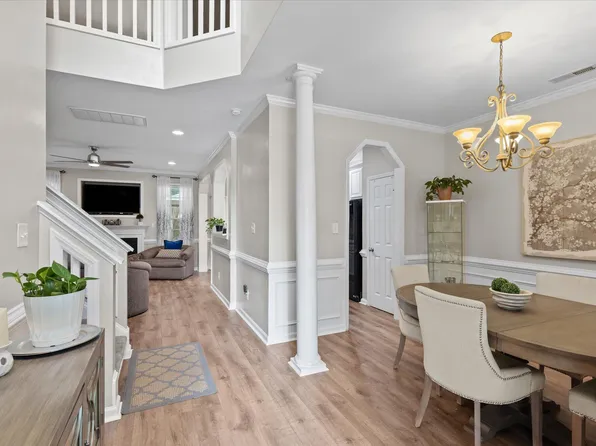 8035 Marsh Hollow Dr, Raleigh, NC 27616