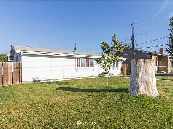 4th image of 2315 W Peninsula Dr