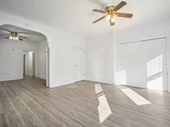 101 West 6th Street image 8 of 17