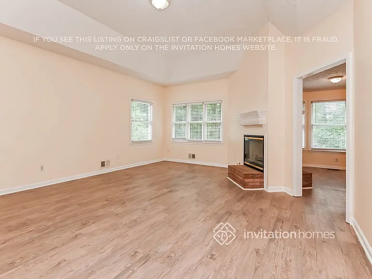 4790 Northbrook Ct — Photo 9